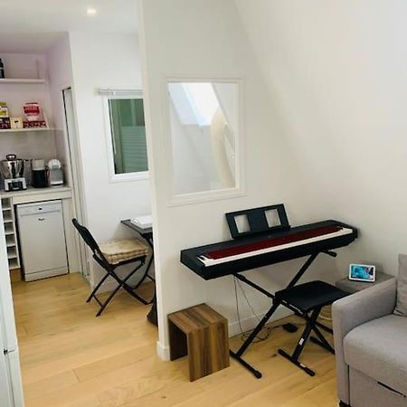 Studio Cosy Au Coeur De Párizs Kültér fotó