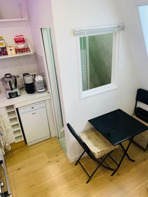 Studio Cosy Au Coeur De Párizs Kültér fotó